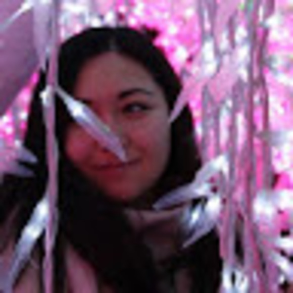 Meet your Posher, Krystal - Picture 1 of 1